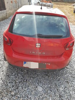Seat ibiza 1.4 16v 2010 rozpredam - 4