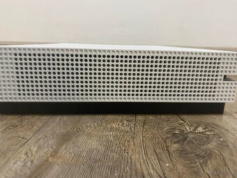 Xbox ONE S - 4