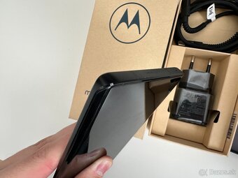 Motorola Edge 40 8GB/ 256GB, ZARUKA - 4