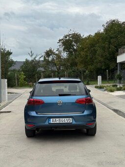 Predám VW Golf 7 - 4