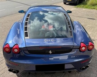 Ferrari F430 z roku 2005 - 4