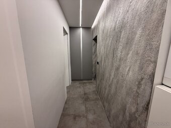 Predaj 3-izbový byt (3+KK) o výmere 95m² v centre mesta - 4