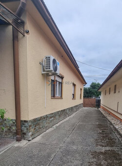 Na predaj rodinný dom blízko centra v Kolárove - 4