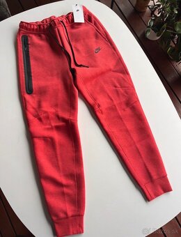 Nike Tech Fleece Červená - 4