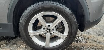 Mercedes GLA 200 d AT - 4