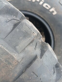 Pneu 33x12.5 R15 mud-terrain T/A - 4