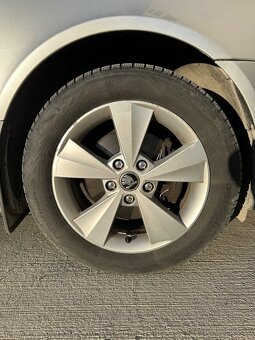 Škoda Velorum 5x112 R16 - 4