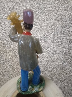 Jaroslav Brychta sklenena socha - 4