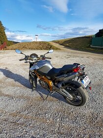 Aprilia Shiver SL 750 - 4