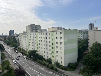 Predaj - 2,5-izb. - Byt s dvoma balkónmi v pôvodnom sta… - 4