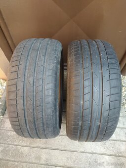 235/35 r19 letné pneumatiky - 4