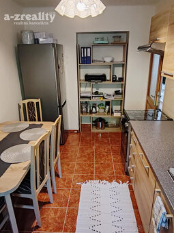 Prerobený 2 izbový byt na prenájom v centre Komárna - 4