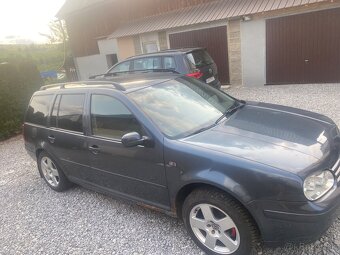 Golf 4 - 4