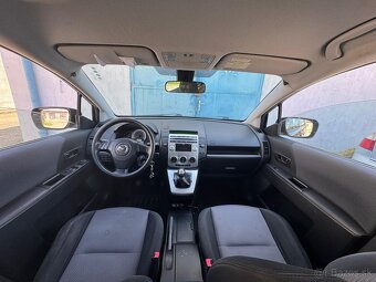 Mazda 5 - 4