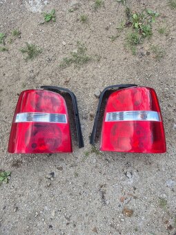 Predám zadné svetlá na Volkswagen Touran mk1 mk2 - 4