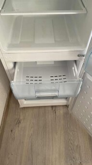 BEKO chladnička s mrazničkou - 4