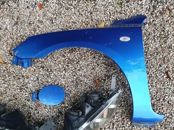 Predám diely na mazda 3 2008 - 4