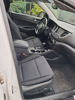 Hyundai Tucson - 4
