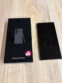 Samsung Galaxy S 24 ultra 512 GB - 4