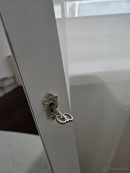 Stojanové zrkadlo/skrinka na šperky - 4