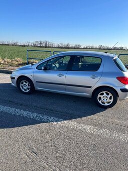 Peugeot 307 benzín - 4