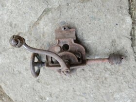 Časti starej vŕtačky. - 4