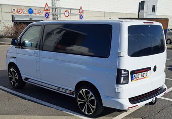 VW TRANSPORTER LIMITED EDITION spěchá - 4