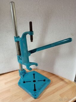 PREDAM stojan na vŕtačku Black Decker - 4