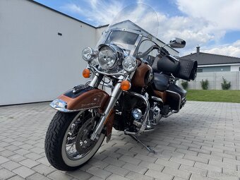 HARLEY DAVIDSON ROAD KING 105years Anniversary - 4
