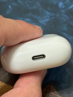 Apple AirPode 4 nahradne nabijacie puzdro v záruke - 4