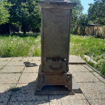 Starožitná liatinová pec - 4