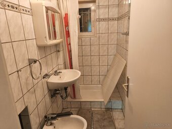 Dom s pozemkom - 4