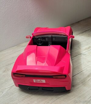Barbie auto - 4