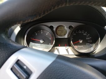 Nissan Qashqai - 4