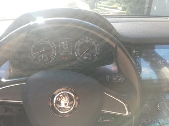 Predám Škoda kodiaq 1,4benzin 92kw ročník 2018 7miestne - 4