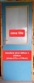 Predám vchodové dvere - 1 ks, interiérové dvere - 1 ks - 4