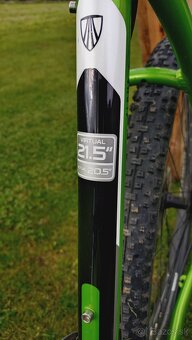 Trek 4300 disc - 4