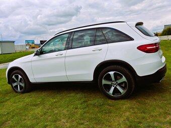 MERCEDES-BENZ GLC 250 D 4MATIC -EXCLUSIVE-SLOVENSKE-NADHERNE - 4