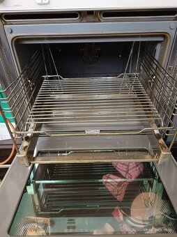 Kvalitna MIELE elektricka rura biela - 4