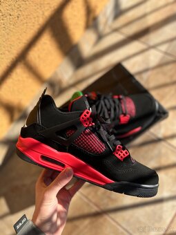 Jordan 4 retro Red Thunder - 4