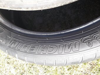 235/40 r19 letne pneumatiky michelin - 4