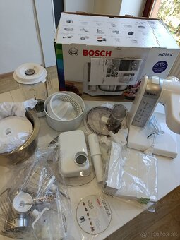 Nepoužívaný kuchynský robot Bosch MUM4880 - 4