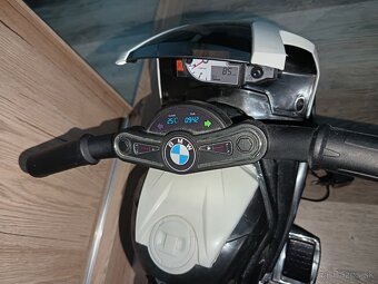 Elektrická trojkolka BMW - 4