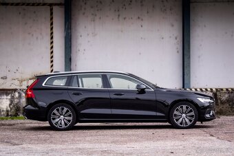 Volvo V60 T6 Recharge AWD A/T, Full LED, Ťažné - ODPOČET DPH - 4