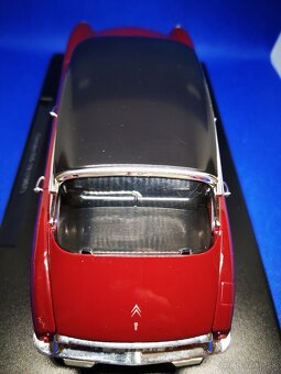 Predám Citroen DS 19 , 1957 , 1:24 - 4