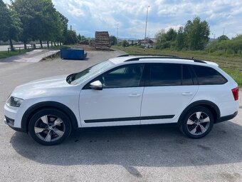 Škoda Octavia Scout 2.0l TDI 135KW DSG 4x4 Combi - 4