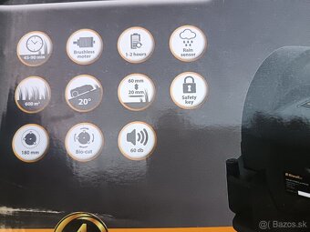 Robotická kosačka Riwall PRO RRM 800 - 4