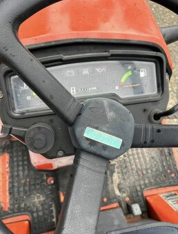 Predám Kubota B52 - 4