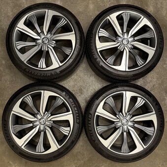 Letná sada 5x120 R19 , 235/45/19 MG Marvel - 4