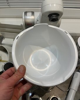 Bosch mum 4750EU/05 kuchynský robot - 4